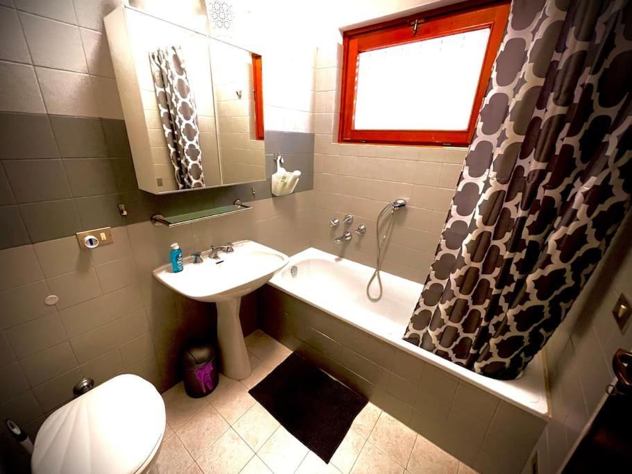 Ferienwohnung Studio Belvedere Brezzo Bagian luar foto